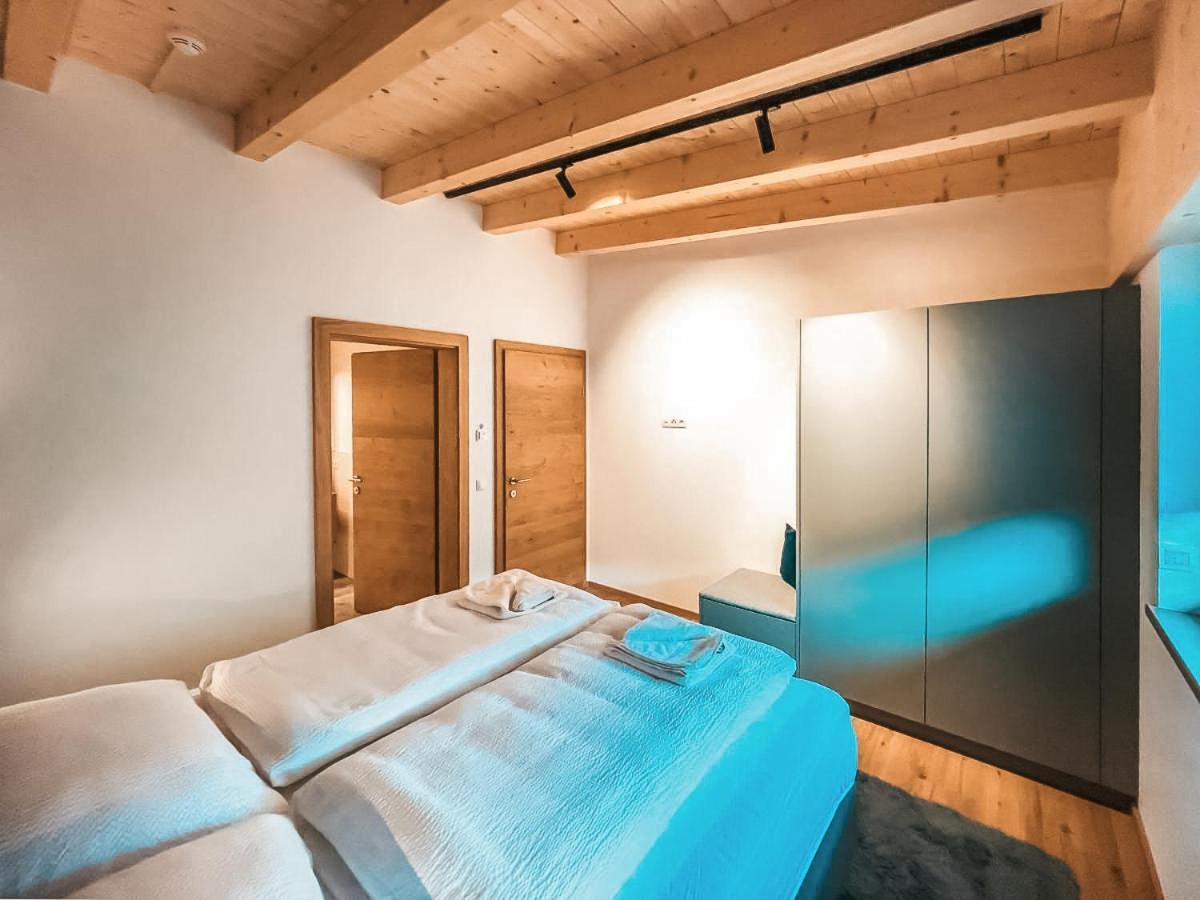 Appartement Gletscherblickstube With Sunny Balcony & Car Park - An Alpenluxus Appartement, Zillertal Fügen